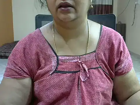 Snapshot of Naughty_Nityaa chatting on 02/12/25, 01:09 Naughty Nityaa online show from 02/12/25, 01:09