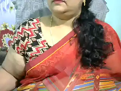 Snapshot of Naughty_Nityaa chatting on 03/22/25, 07:47 Naughty Nityaa online show from 03/22/25, 07:47