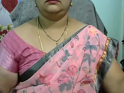 Snapshot of Naughty_Nityaa chatting on 03/14/25, 07:04 Naughty Nityaa online show from 03/14/25, 07:04