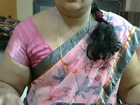 Snapshot of Naughty_Nityaa chatting on 02/21/25, 04:59 Naughty Nityaa online show from 02/21/25, 04:59