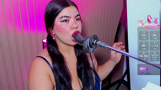 klhoe boobs online show from 05/10/26, 04:16