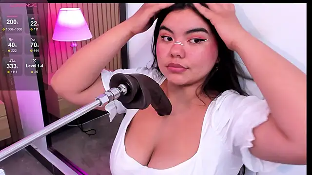 klhoe boobs online show from 03/21/26, 04:14