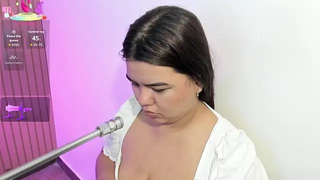 klhoe boobs online show from 07/02/26, 07:31