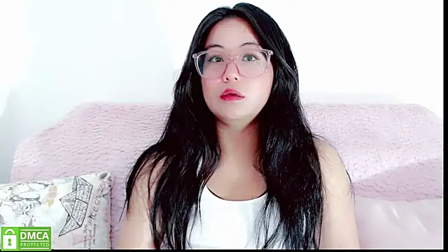 Snapshot of mariana_katto chatting on 10/10/25, 03:13 mariana katto online show from 10/10/25, 03:13