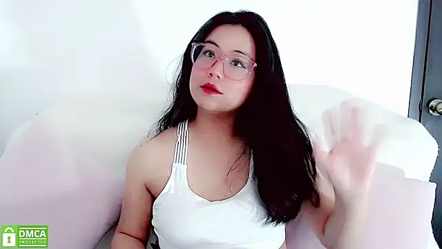 Snapshot of mariana_katto chatting on 01/30/25, 05:28 mariana katto online show from 01/30/25, 05:28