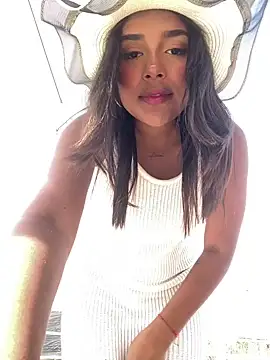 Mariangel 11 online show from 12/18/25, 02:21