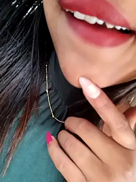 Mariangel 11 online show from 11/21/25, 02:05