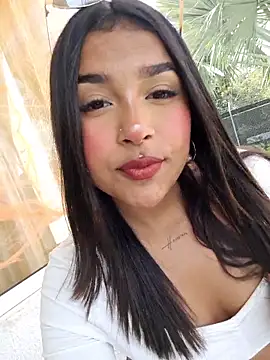 Mariangel 11 online show from 10/28/25, 02:05