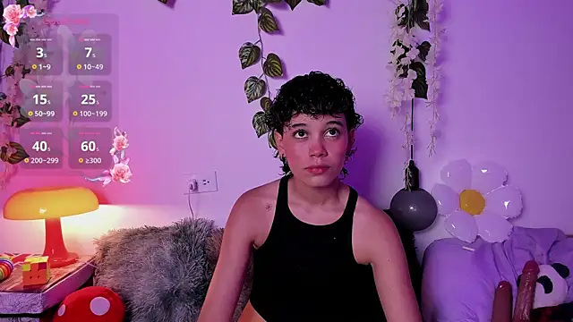 Snapshot of fernanda_indie chatting on 09/27/25, 08:48 fernanda indie online show from 09/27/25, 08:48