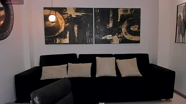 ValeriaRoldanX online show from 07/15/26, 12:12