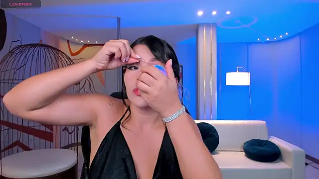 ValeriaRoldanX online show from 03/03/26, 10:22