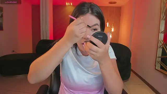 ValeriaRoldanX online show from 03/05/26, 10:23