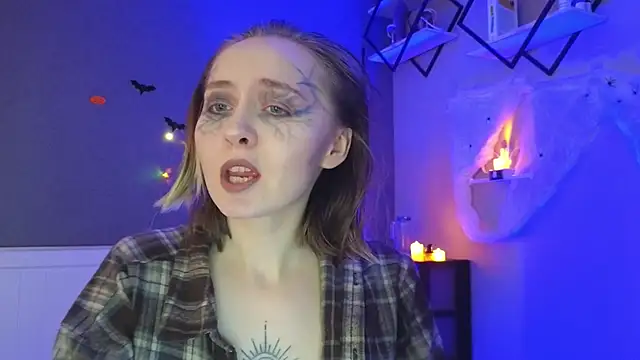 Snapshot of Your_Auggie chatting on 10/24/25, 09:52 Your Auggie online show from 10/24/25, 09:52