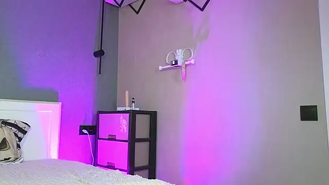 Snapshot of Your_Auggie chatting on 11/02/25, 09:47 Your Auggie online show from 11/02/25, 09:47