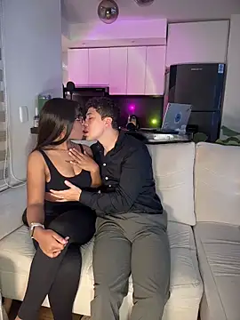 tiana nave online show from 03/31/26, 08:55