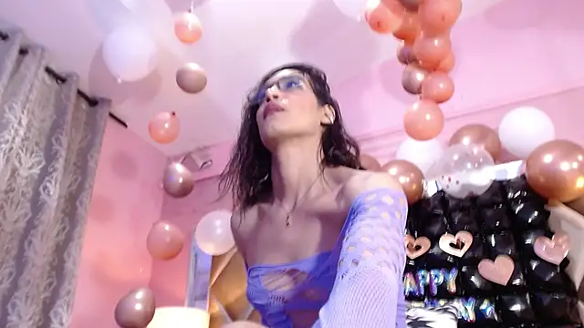 giselle ocampo online show from 11/11/25, 01:06