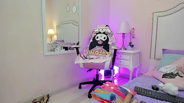 Snapshot of KIMAPRIL chatting on 09/13/25, 07:36 KIMAPRIL online show from 09/13/25, 07:36