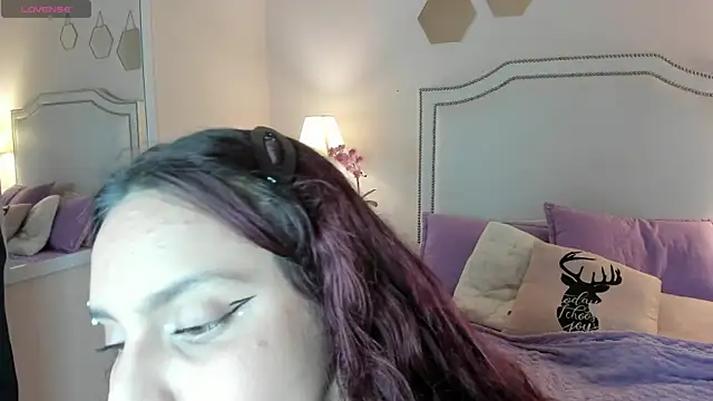 Snapshot of KIMAPRIL chatting on 10/16/25, 07:55 KIMAPRIL online show from 10/16/25, 07:55