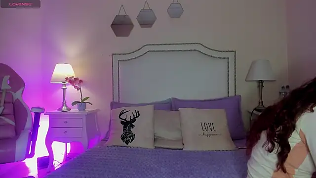 Snapshot of KIMAPRIL chatting on 09/27/25, 08:04 KIMAPRIL online show from 09/27/25, 08:04