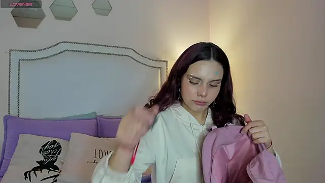 Snapshot of KIMAPRIL chatting on 10/07/25, 07:48 KIMAPRIL online show from 10/07/25, 07:48