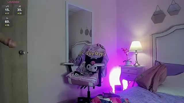 Snapshot of KIMAPRIL chatting on 09/17/25, 07:38 KIMAPRIL online show from 09/17/25, 07:38