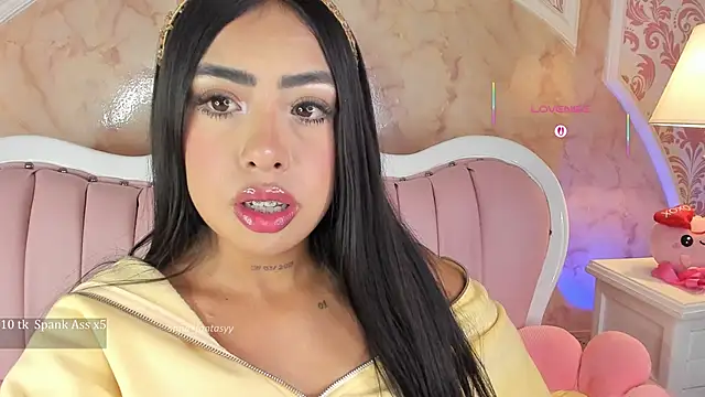 Sofia fantasyy online show from 03/21/26, 12:53