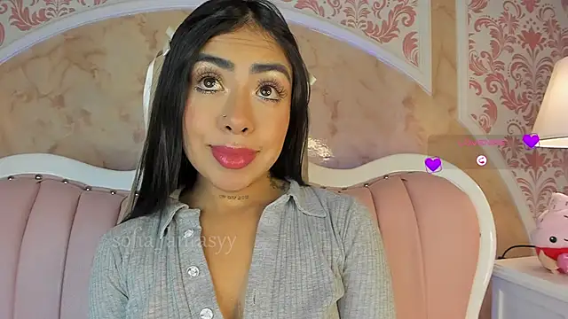 Snapshot of Sofia_fantasyy chatting on 09/20/25, 12:54 Sofia fantasyy online show from 09/20/25, 12:54