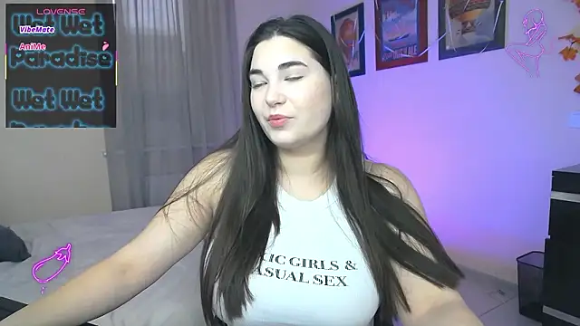 Lillianhot68 online show from 02/04/26, 07:47