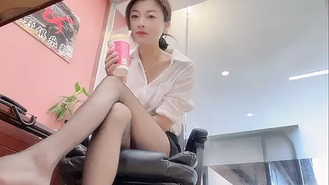 QianF-666 online show from 11/12/25, 01:32