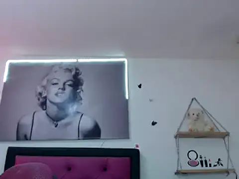 Eliza latins online show from 12/04/24, 03:37