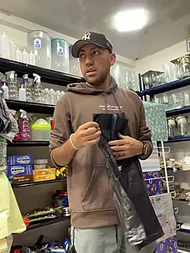 JuanZapata33 online show from 02/14/26, 09:26