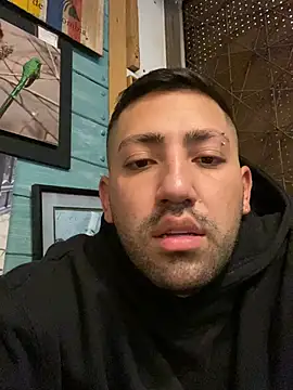 JuanZapata33 online show from 02/18/26, 11:34