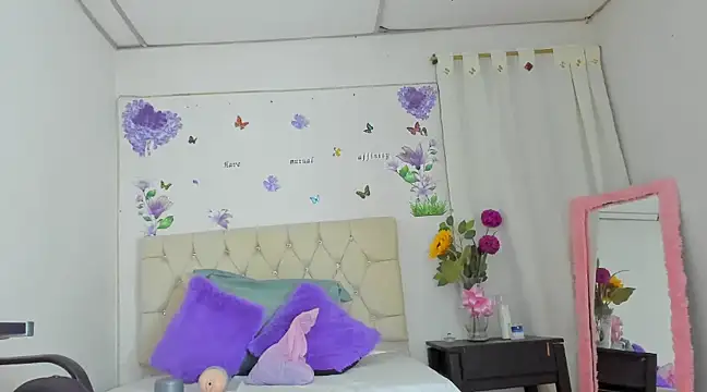  Melany1 online show from 02/08/25, 10:40