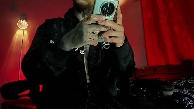 Travistanner 28 online show from 03/11/26, 06:51