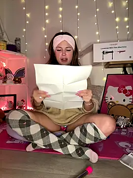 biancasuger online show from 11/15/25, 01:42