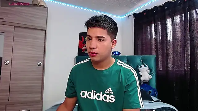 Snapshot of Randy_horny chatting on 04/14/26, 06:46 Randy horny online show from 04/14/26, 06:46