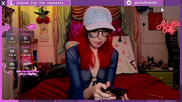 Snapshot of v3n0mb1t3z chatting on 05/14/26, 07:05 v3n0mb1t3z online show from 05/14/26, 07:05