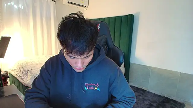 man dur07 online show from 12/21/25, 07:48