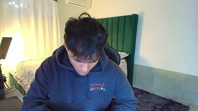 man dur07 online show from 12/20/25, 07:39