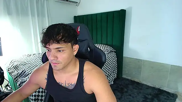 man dur07 online show from 02/14/26, 01:28