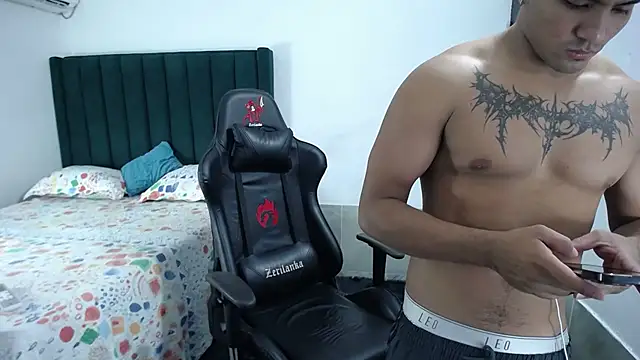 man dur07 online show from 10/06/25, 07:36