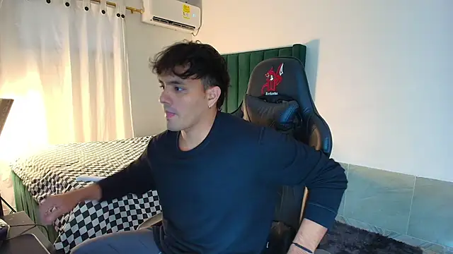 man dur07 online show from 12/14/25, 09:09