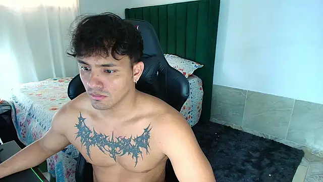 man dur07 online show from 04/15/26, 07:51