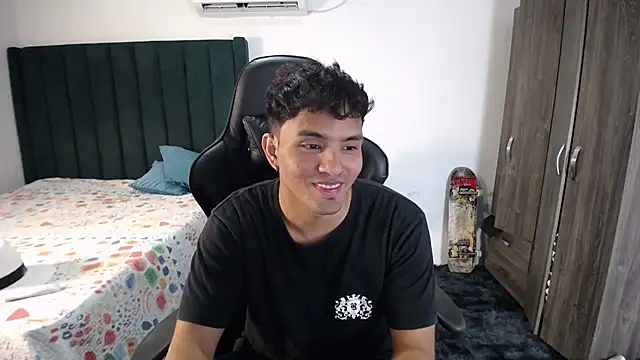 man dur07 online show from 02/24/25, 01:35