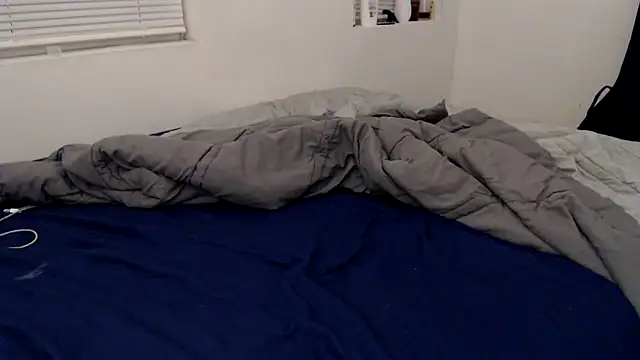 Snapshot of Posh_marc chatting on 11/27/25, 09:43 Posh marc online show from 11/27/25, 09:43