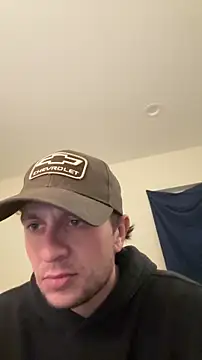 Snapshot of Posh_marc chatting on 11/20/25, 01:06 Posh marc online show from 11/20/25, 01:06