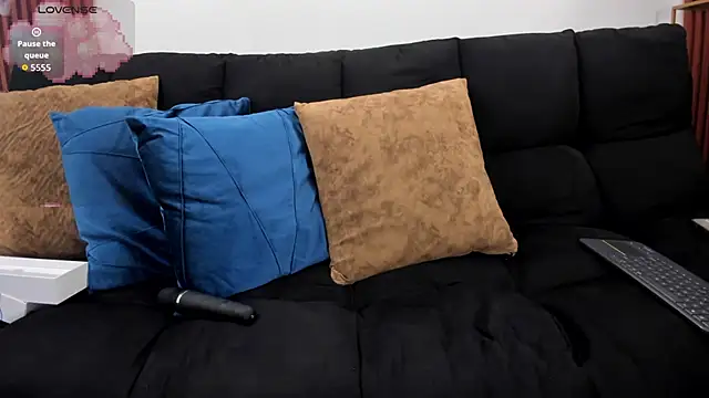 Valery wang online show from 10/20/25, 11:55