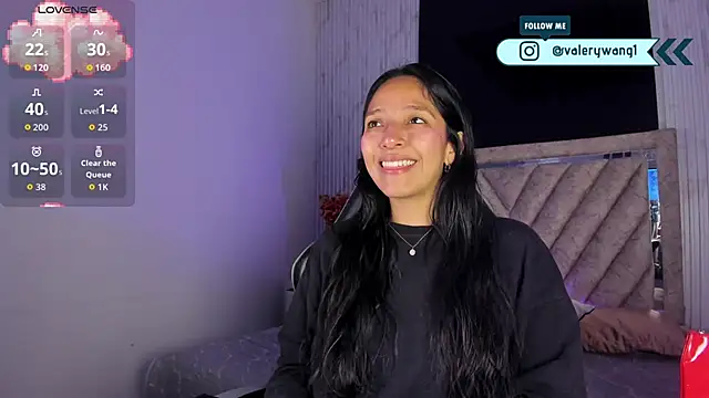 Valery wang online show from 12/04/25, 11:42