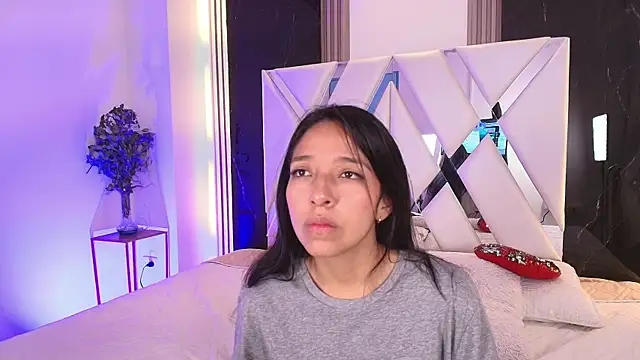 Valery wang online show from 03/20/25, 12:00