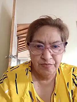 florecita69 online show from 01/14/26, 03:48